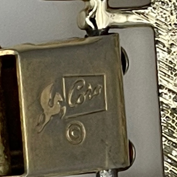 Vintage Coro Pegasus Weave Pattern Gold Tone Bracelet 7" Signed - Picture 5 of 10